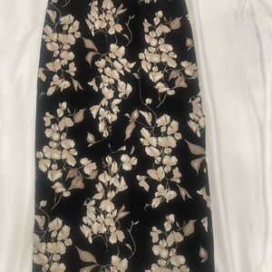 A. Byer Black and Cream Floral Pencil Skirt